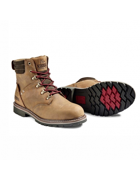 Women's leather boot with waterproof fiber toe cap and insole